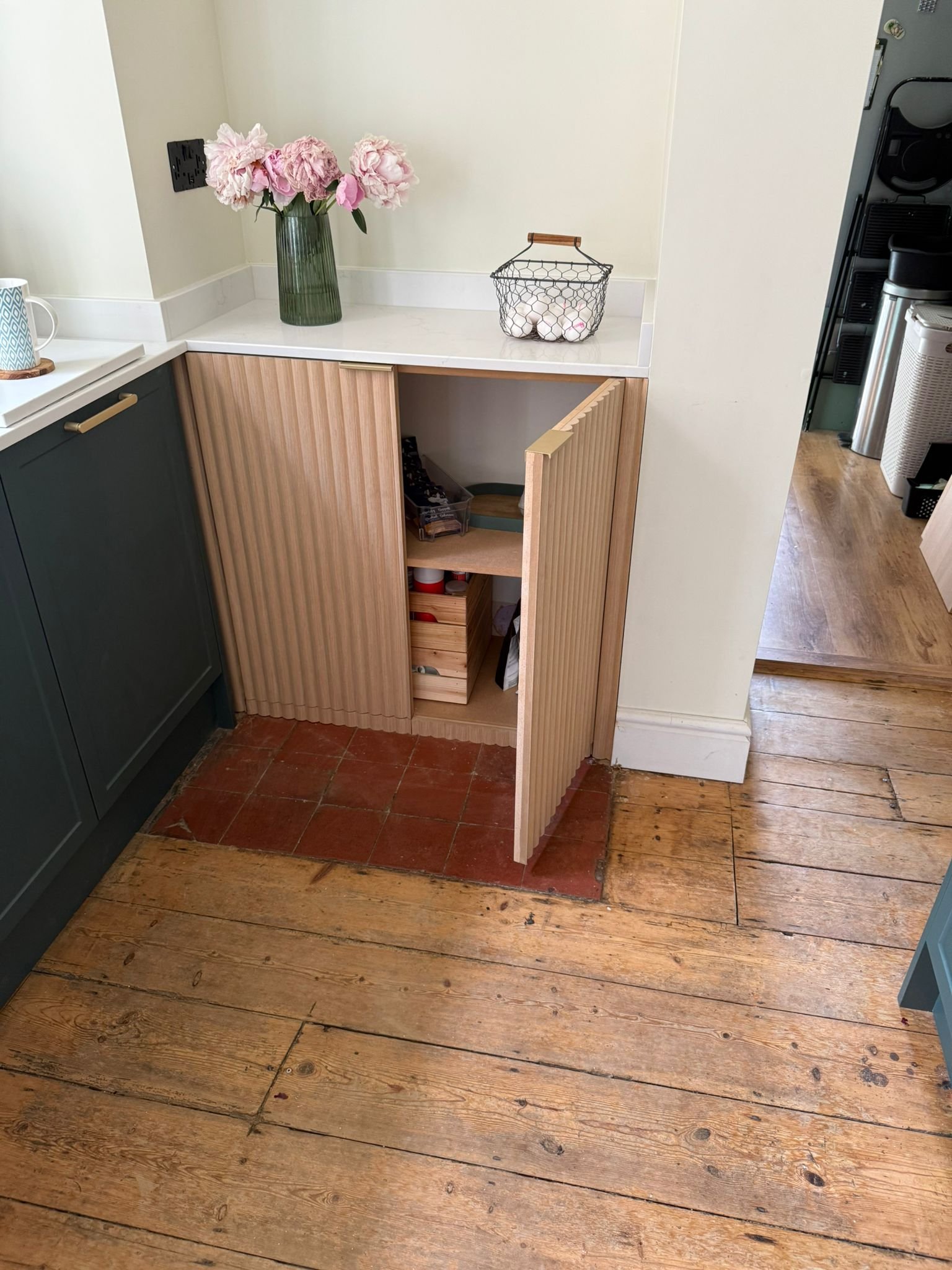 Bespoke Storage Areas 5 WhatsApp Image 2025 06 13 at 17.03.15